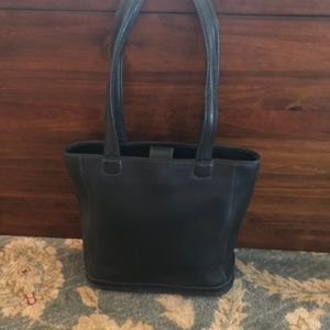 Coach leather shoulder bag